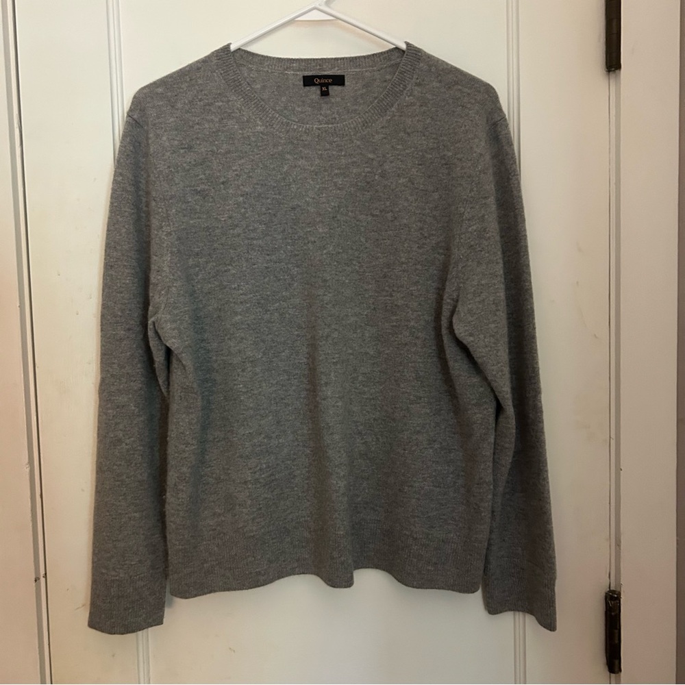 Quince Heather Gray Cashmere Crewneck sweater